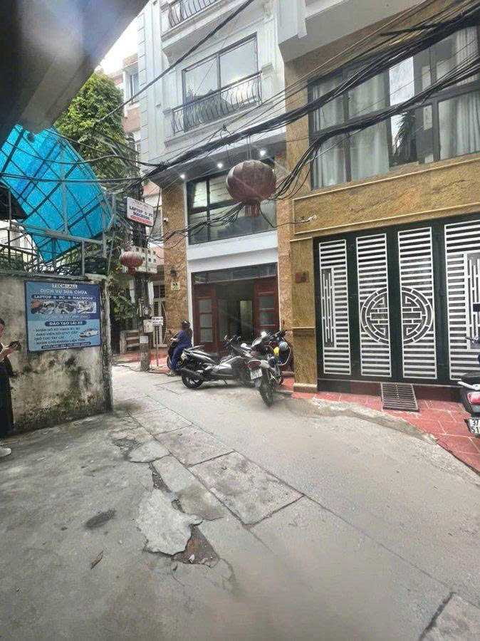 NHÀ ĐẸP 7 TẦNG THANG MÁY – Ô TÔ – NGÕ THÔNG KINH DOANH – LÔ GÓC 2 MẶt THOÁNG – 14.9 TỶ