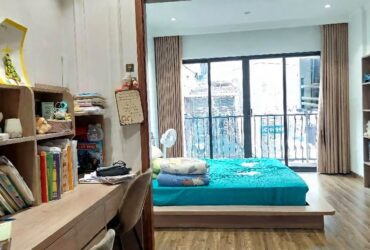 hoàng hoa thám DT 35m x5 tầng 7,99 tỷ- full nội thất xịn,nhà mới ngõ thông