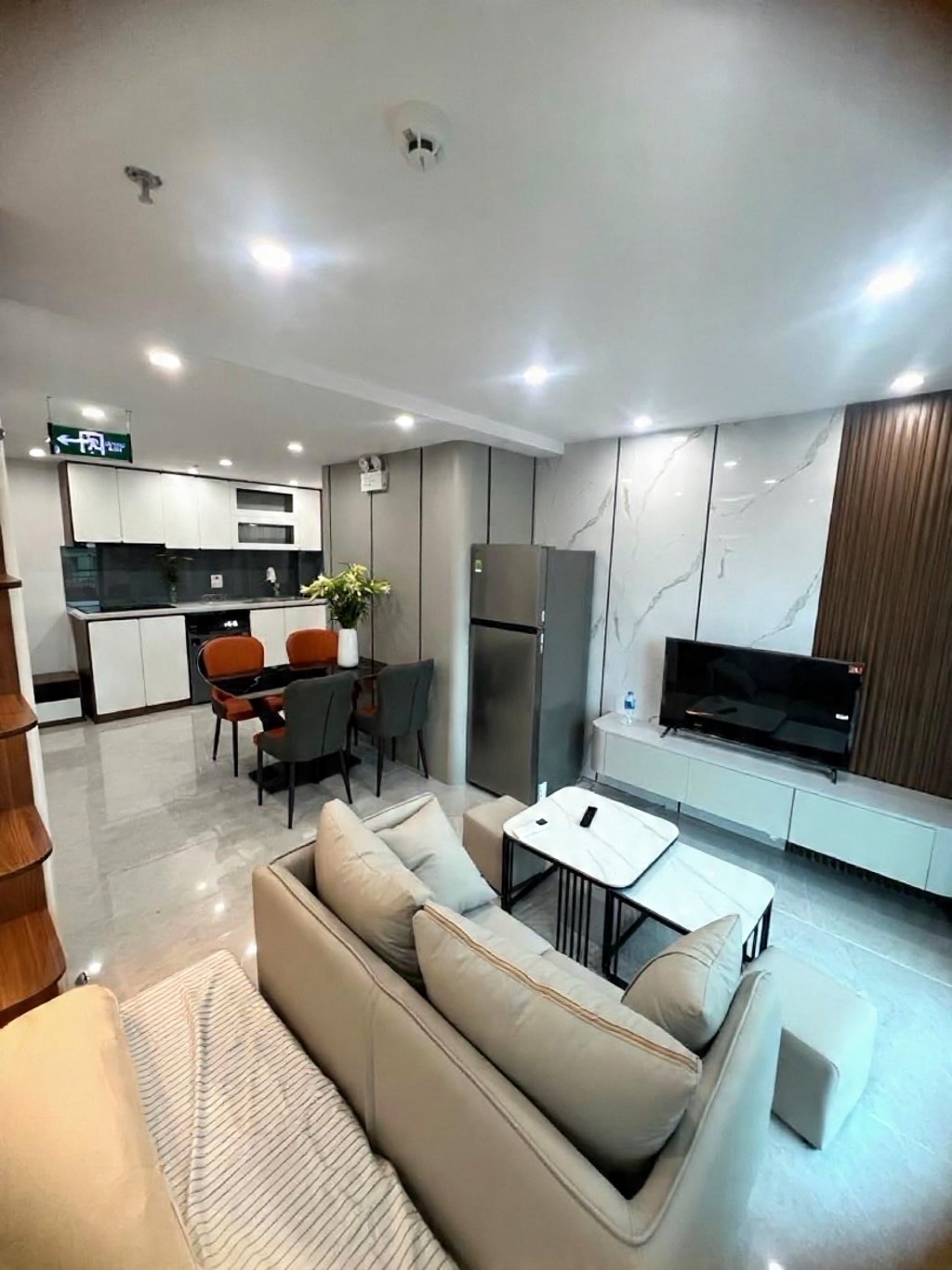 tòa chung cư mini ngọc hà 63m x7 tầng 21,5 tỷ PCCC,dòng tiền 1 tỷ/năm