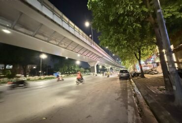 Bán nhà Mặt phố Trường Chinh, Đống Đa: 35m2, MT 8.5m, Kinh doanh sầm uất, Giá 21 tỷ.