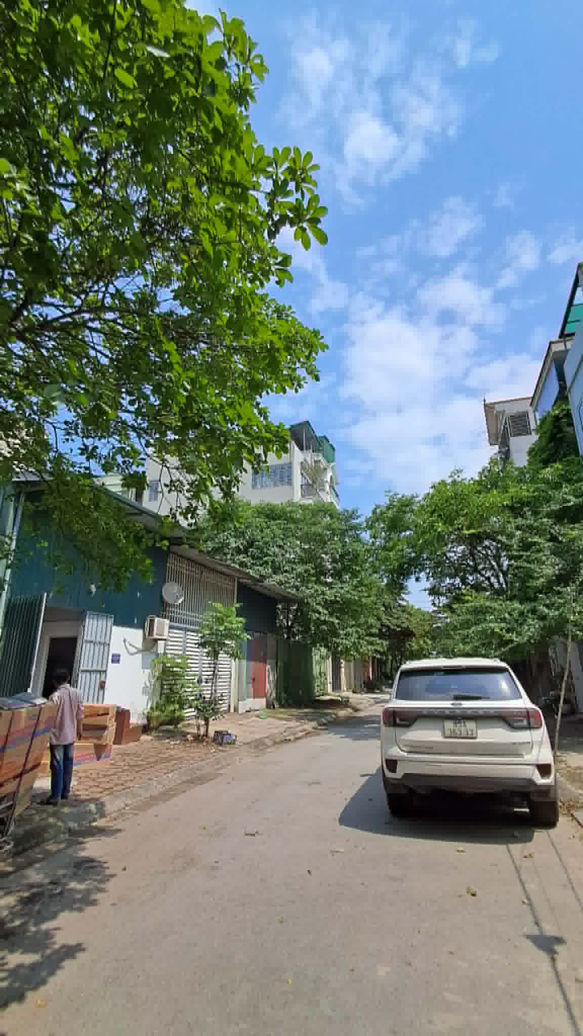 SIÊU PHẨM ĐẤU GIÁ THẠCH BÀN 75M2 – SÁT ĐẠI DỰ ÁN VEN SÔNG HỒNG -1x TỶ