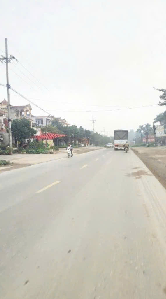 Chính chủ bán gấp lô đất vị trí đắc địa ngay cạnh Cao đẳng nghề và liền kề ĐH Quốc gia Hà Nội