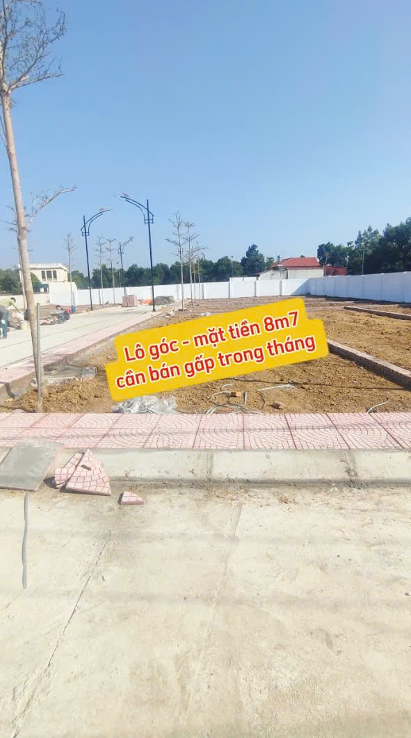 Bán rẻ mảnh đất vị trí vàng đường 10m, sẵn sổ đỏ tại khu vực Quốc lộ 21