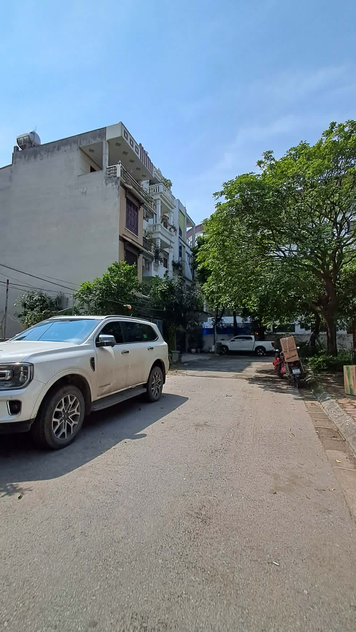 SIÊU PHẨM ĐẤU GIÁ THẠCH BÀN 75M2 – SÁT ĐẠI DỰ ÁN VEN SÔNG HỒNG -1x TỶ
