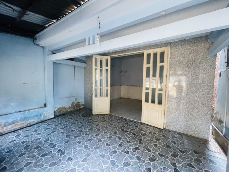 Bán Đất Tặng Nhà C4, Cách 2 Căn Ra Đường Xe Tải, Phường An Nhơn(Phường 6 cũ), Gò Vấp