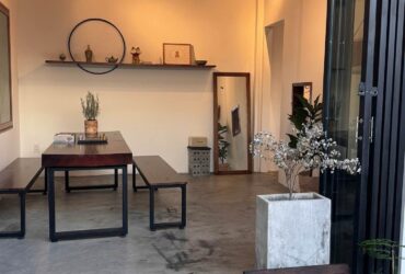 Bán villa mini lô góc Nguyễn Duy Trinh 165m2 ngang 8m cách biển 300m giá 12.5 tỷ