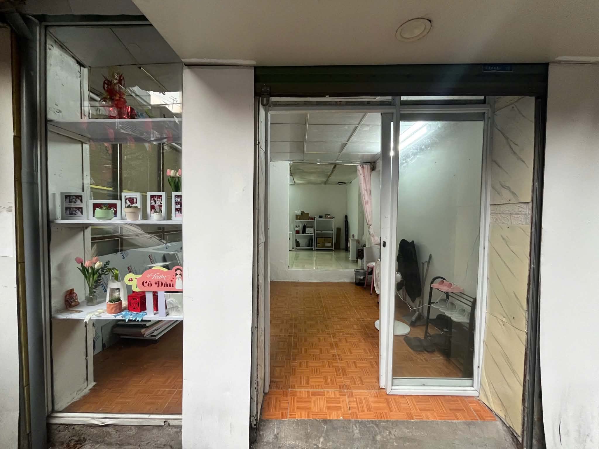 CHO THUÊ MẶT BẰNG KINH DOANH TẦNG 1 TẠI THANH XUÂN, HÀ NỘI