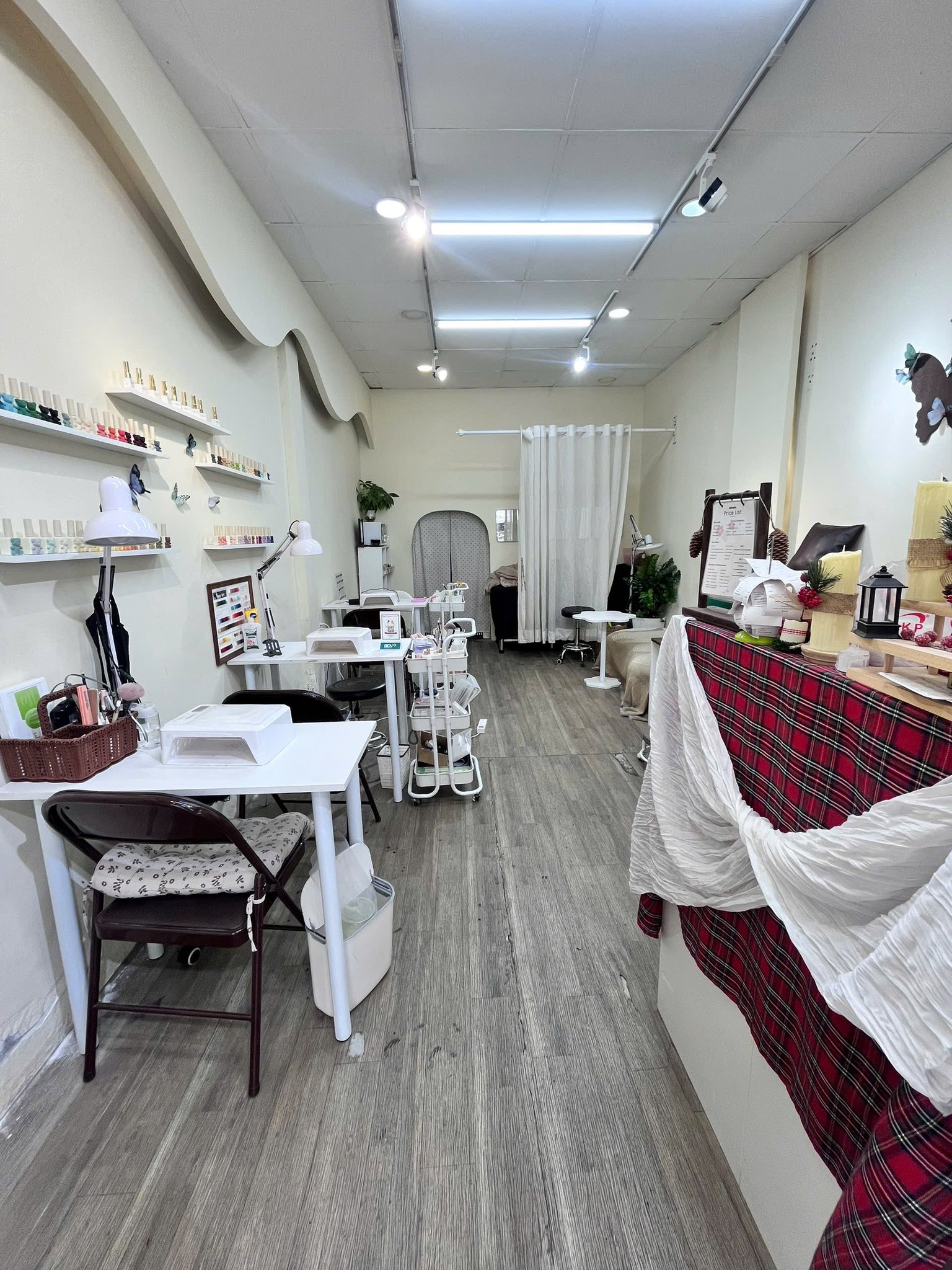 SANG TIỆM NAIL 60tr HUỲNH VĂN BÁNH – MẶT TIỀN TRUNG TÂM QUẬN PHÚ NHUẬN