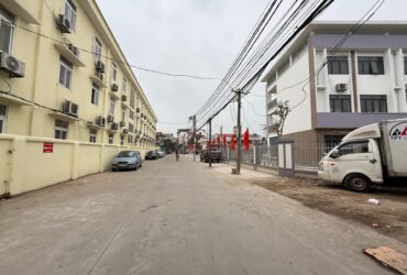 HÀNG HIẾM – ĐẤU GIÁ SÁP MAI – VỈA HÈ – Ô TÔ TRÁNH  Diện tích: 69m² Mt 5m. vuông đẹp,