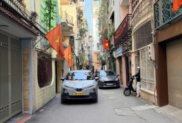 Bán Nhà Ngõ Thịnh Hào1 44m2. 4 tầng. mặt tiền 3.5m. giá 19.9 tỷ Đống Đa Hà Nội