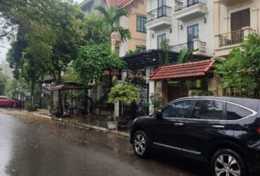 BÁN BIỆT THỰ VIỆT HƯNG 160M2- 4 TẦNG THÔ- AN SINH ĐỈNH- HƠN 40 TỶ