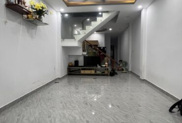 Bán nhà 2 Tầng Dĩ An,SHR thổ cư,đường ô tô, gần chợ Dĩ An 1