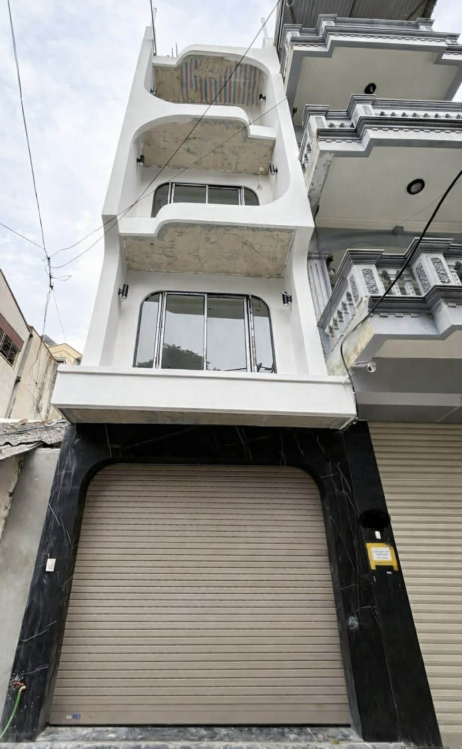 nhà đẹp Long Biên, 7 tầng thang máy, ôtô tránh, full nội thất