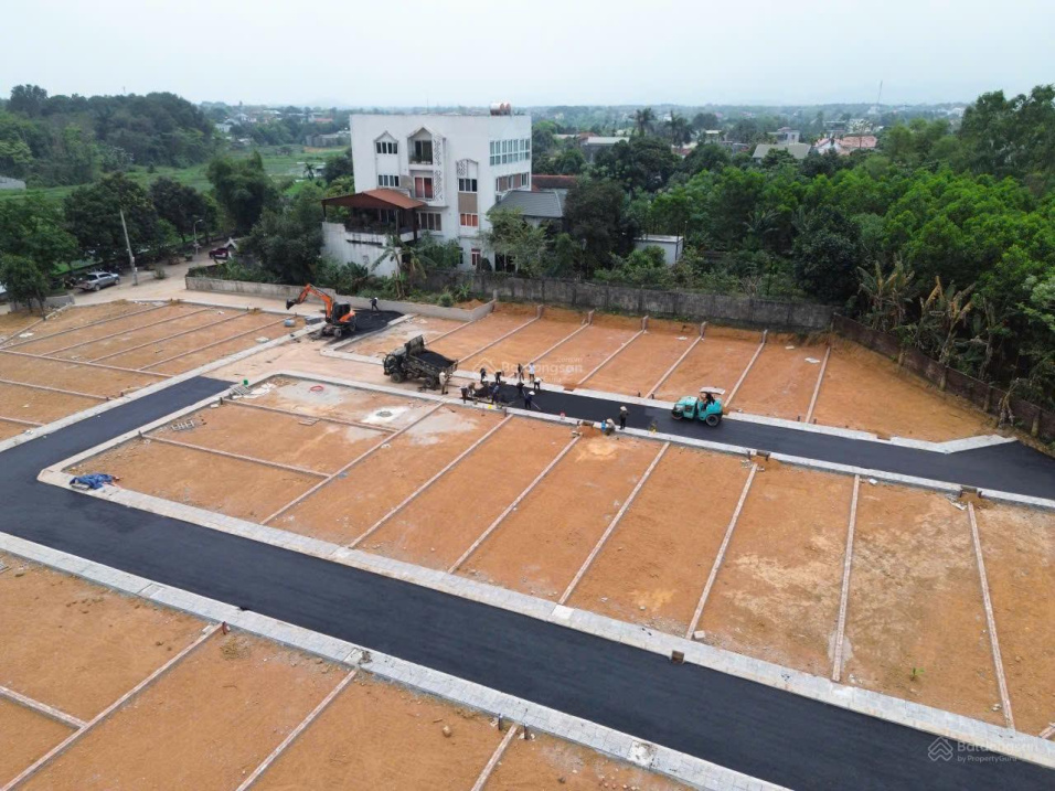 BÁN NHANH LÔ ĐẤT HOÀ LẠC VỊ TRÍ ĐẸP, GIÁ ĐẦU TƯ