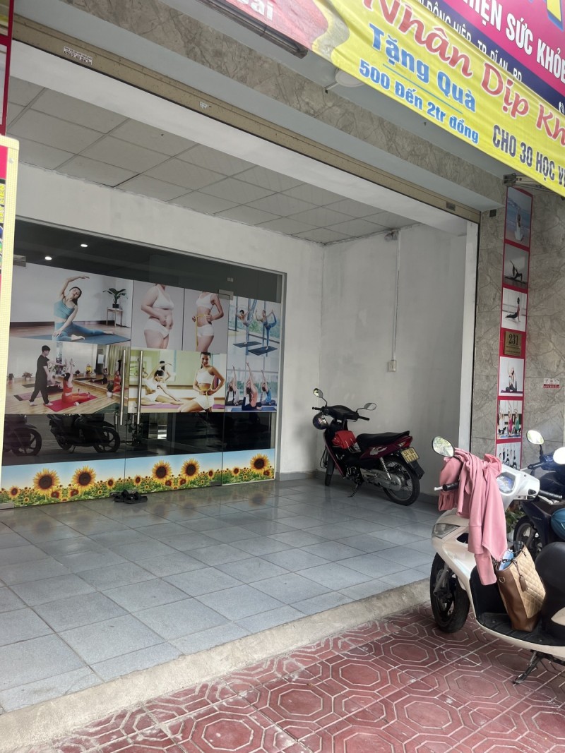 Bán MẶT TIỀN kinh doanh đa ngành,NGANG 6M,gần chợ Dĩ An 1,giá đầu tư