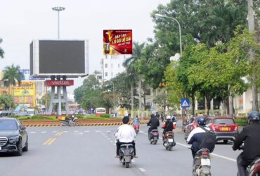 chính chủ bán nhà 4 tầng mặt đường lý thường kiệt, gần trường chuyên cũ