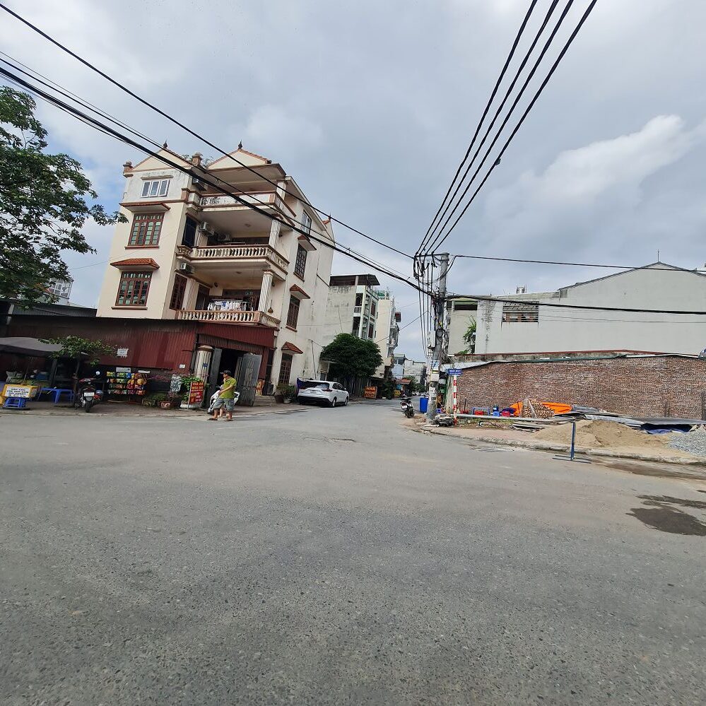 62m2 Trâu Quỳ, Gia Lâm, ô tô tránh, cạnh Học viện chỉ 8 tỷ hơn. Lh 0989894845