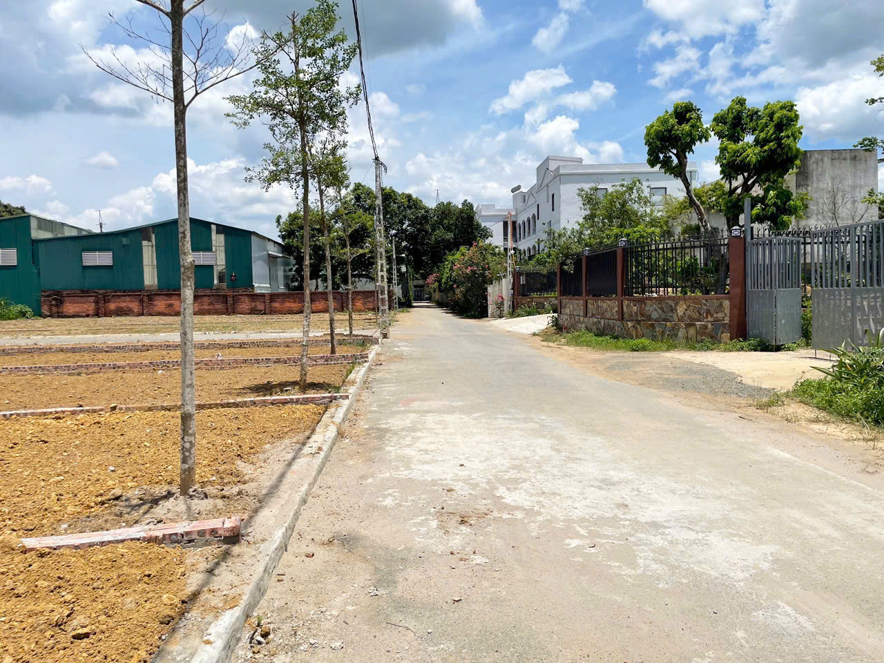 Cực Sốc ,Rẻ Nhất Hoà Lạc,Lô 104,2m2 Phúc Tiến, Bình Yên Tuyến 2 đường DT420 Cách Công nghệ cao Hoà Lạc 3p chạy xe.