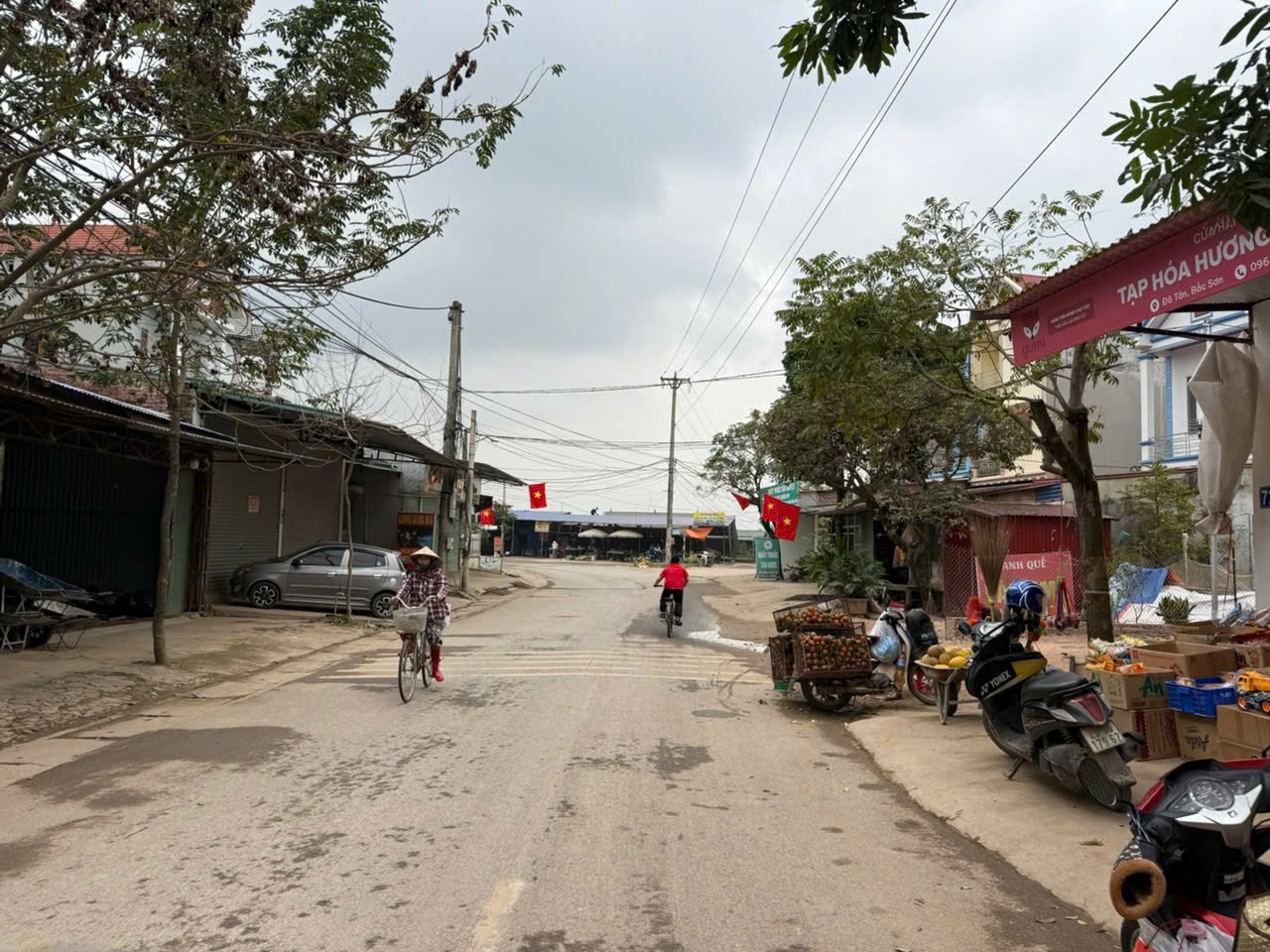 GIÁ CHỈ CÓ 7,2 TR CHO MỘT MẾT VUÔNG — DT 105 M FUN THỔ CƯ TÍNH RA  CHỈ CÓ HƠN 700 TR ĐÒNG ,QUÝ NHÀ ĐẦU TƯ SỞ HỮU NGAY CHO MÌNH LÔ ĐẤT TẠI HÀ HÀ NỘI ''''''