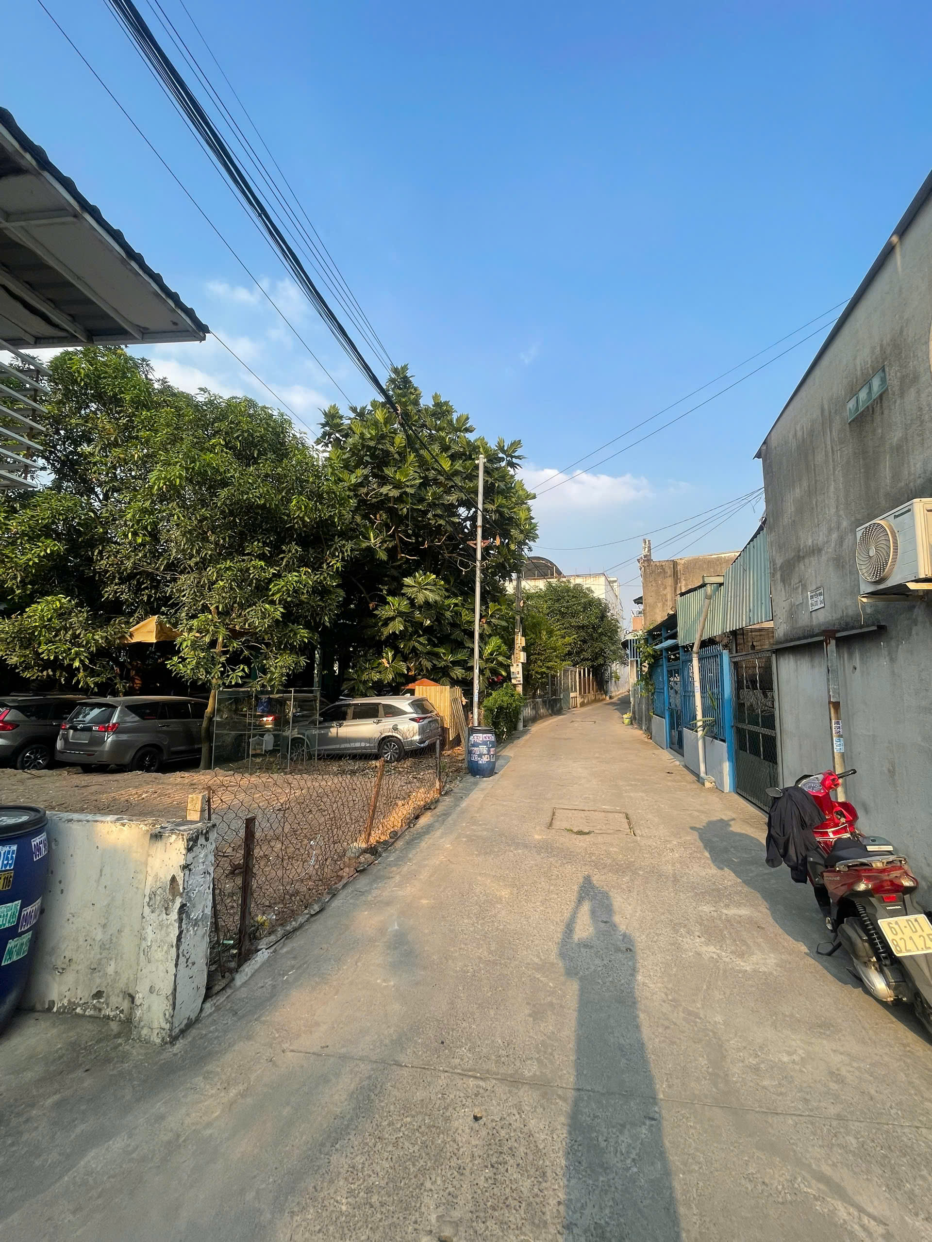 Bán đất Đông Hòa 181m2, Ngang 7,5M,SHR đường ô tô, gần BigC GO Dĩ An