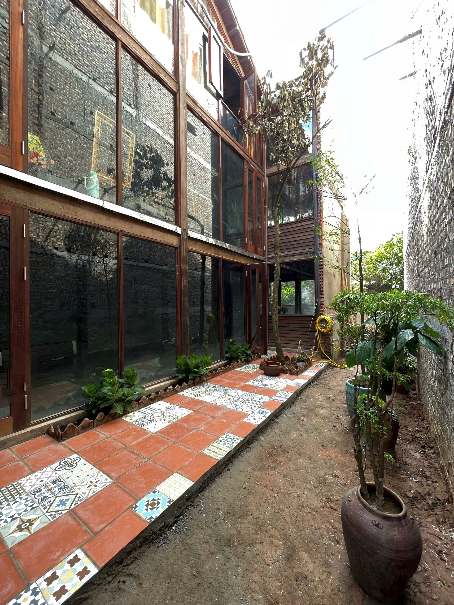 CHÍNH CHỦ CHO THUÊ VĂN PHÒNG NHÀ GỖ 70M2 – KHÔNG GIAN LÀM VIỆC YÊN TĨNH, SÁNG TẠO TẠI LONG BIÊN