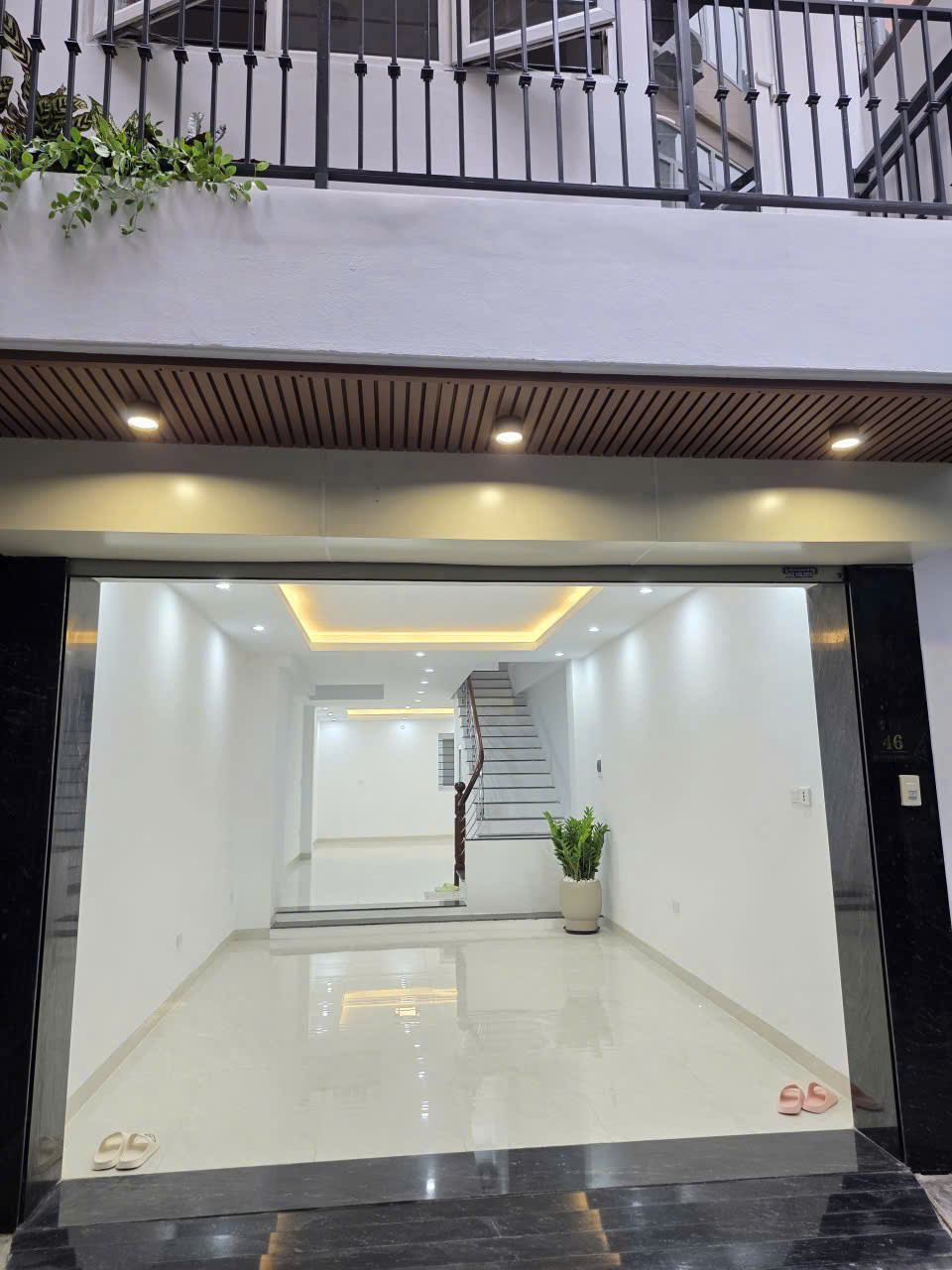 Bán nhà phân lô quân đội ngõ phố Lê Trọng Tấn, TX, 53m2 4tầng giá hơn 17 tỷ, gara oto, ở cực sướng, an ninh đỉnh