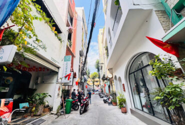 BÁN NHÀ 4 TẦNG MẶT TIỀN HXH 8M Đ.PHẠM NGỌC THẠCH, QUẬN 3- DT 4M*16M SH VUÔNG ĐẸP- HDT ĐỀU 50TR/TH- 0938676685 GIANG GIANG