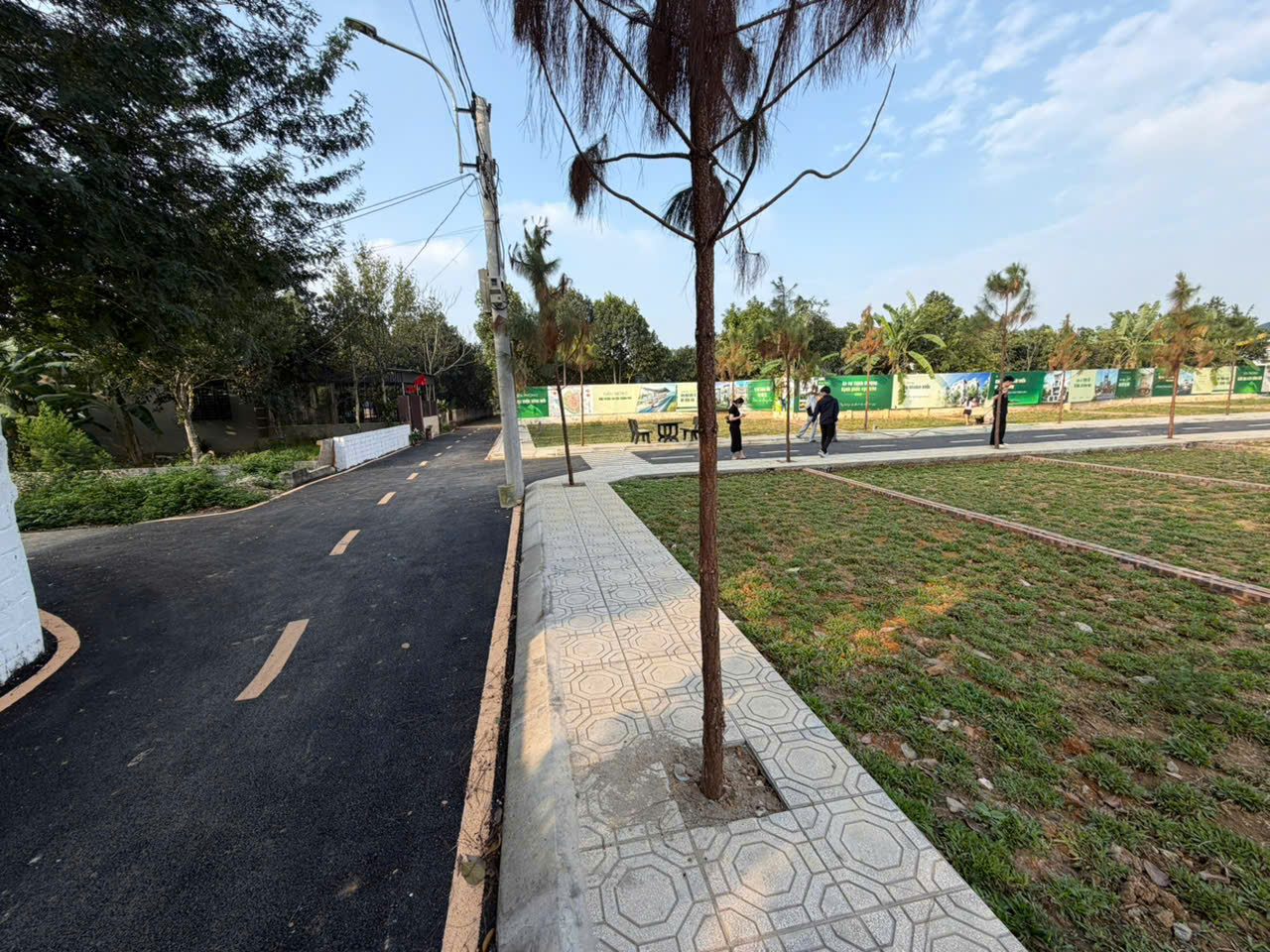 THANH KHOẢN GẤP LÔ ĐẤT RẺ HƠN LÔ BÊN CẠNH 300tr – HÒA LẠC