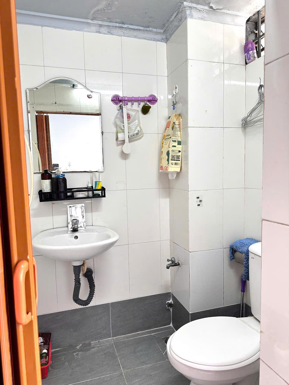 Cho Thuê Phòng Giá Tốt, Tiện Nghi, An Ninh Ngay Chợ Bùi Phát Lê Văn Sỹ, P.12, Q.3