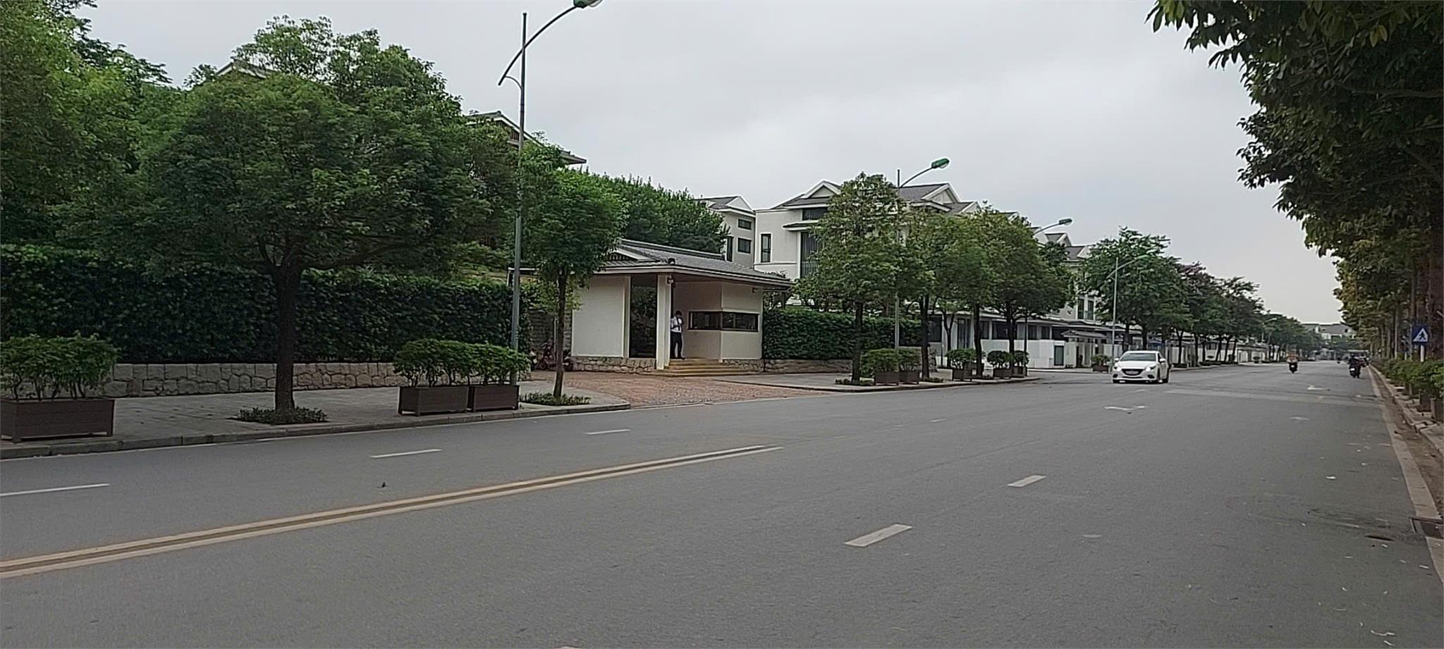 Bán gấp liền kề An Hưng Dương Nội sẵn dòng tiền 82,5m2 4T, 20 tỷ. Liên hệ ngay 0982 685 739