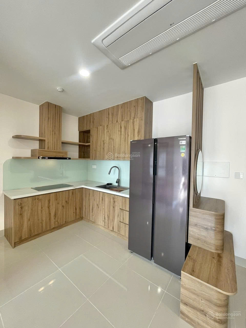 Bán căn hộ 2PN, 2WC – 87 m2 View đông nam – full nội thất , giá 4,75 tỷ, – Vung Tau Centre