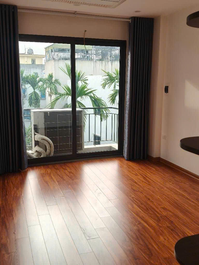 🏡 NHÀ ĐẸP 5 TẦNG – FULL NỘI THẤT – THẠCH BÀN – GIÁ 6,7 TỶ 🏡

Cơ hội sở hữu căn nhà đẹp, thiết kế hiện đại, chỉ việc dọn vào ở ngay!