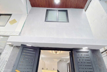 SIÊU PHẨM NHÀ ĐẸP 3 TẦNG – TRUNG TÂM QUẬN 4 – VÀO Ở NGAY.