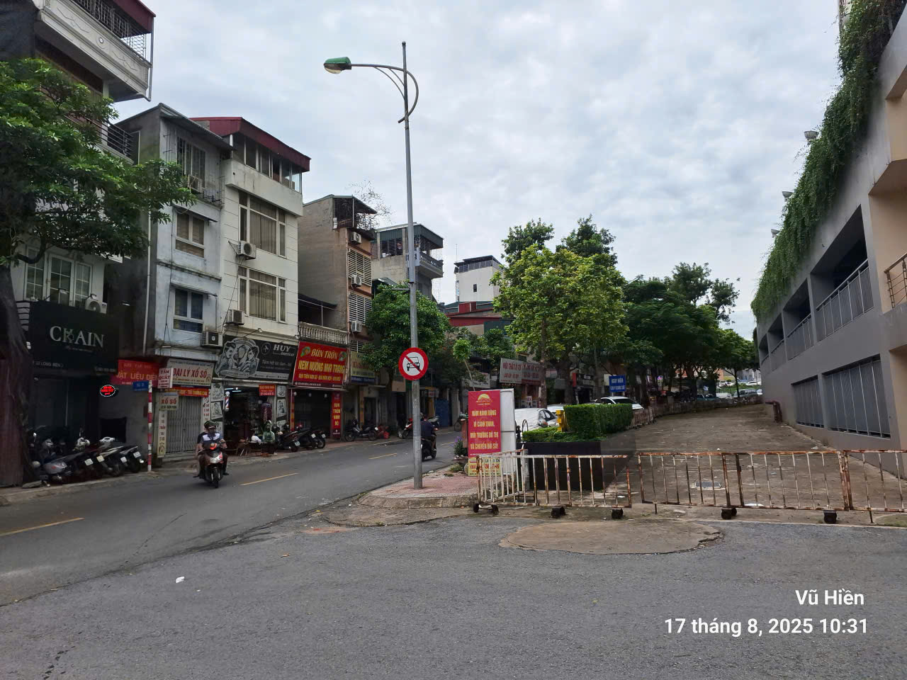 Bán nhà mặt phố Long Biên 2,  một mặt phố, một mặt ngõ, kinh doanh mọi lĩnh vực, giá nhỉnh 16 tỷ