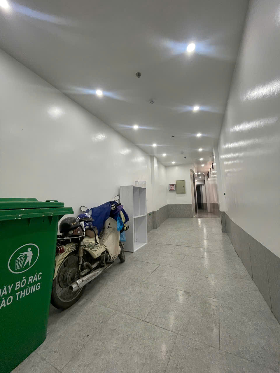 Nhà phố Hoàng Mai, mớii hoàn thiện,oto đỗ cửa  77m x 6 tầng, thang máy, Tổng 11 phòng, vừa cho thuê dòng tiền vừa ở