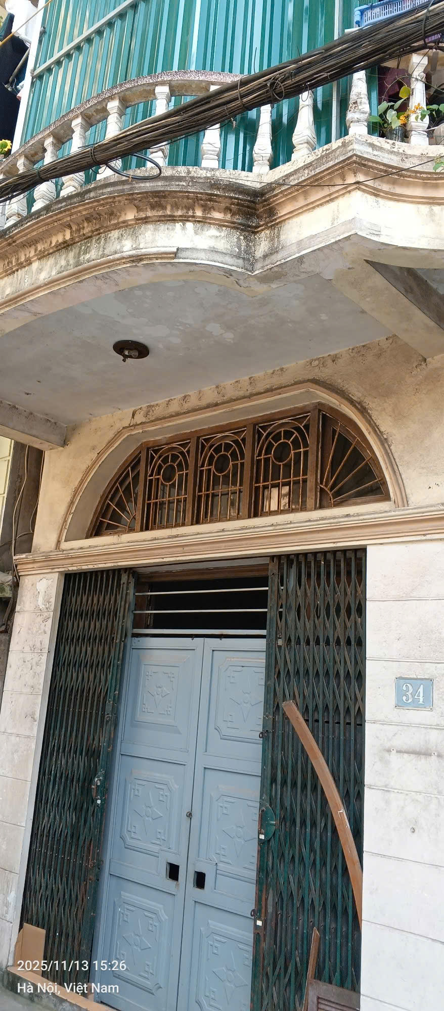 Nhà phố Kim Mã, trục chính giao thông thuận lợi, nhà 4 tầng , diện tích 50m, xây dựng khung cột chắc chắn, 2 mặt thoáng