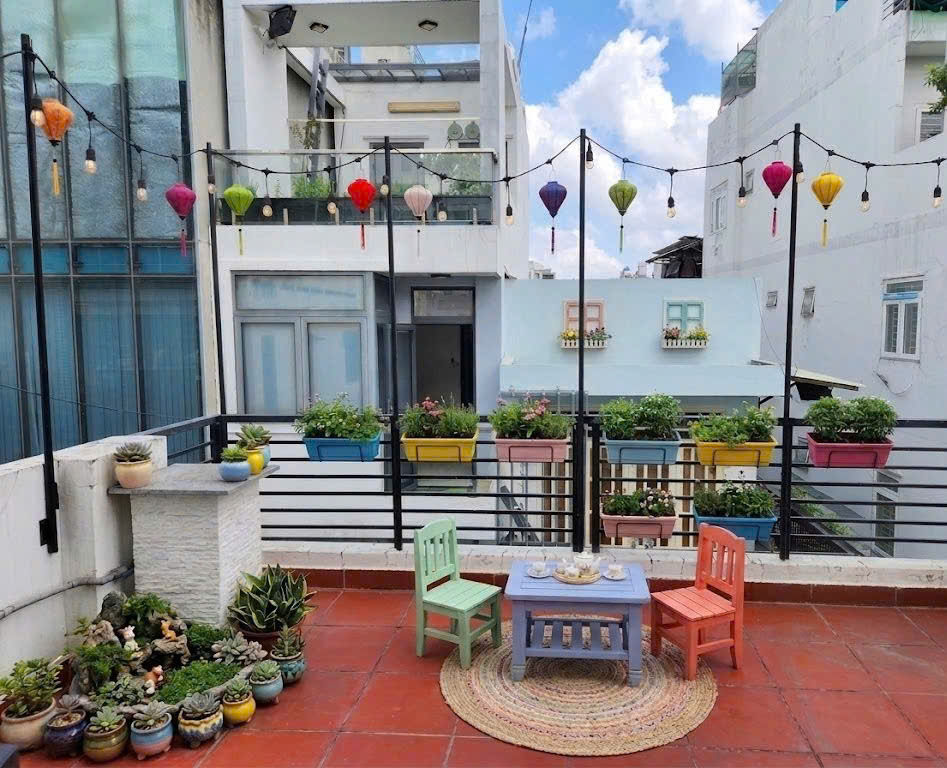 Bán nhà hẻm Xe hơi tránh nhau, Lê Văn Sỹ – QUẬN 3 – 4.5 x 11m (48 m2) -12.5 tỷ