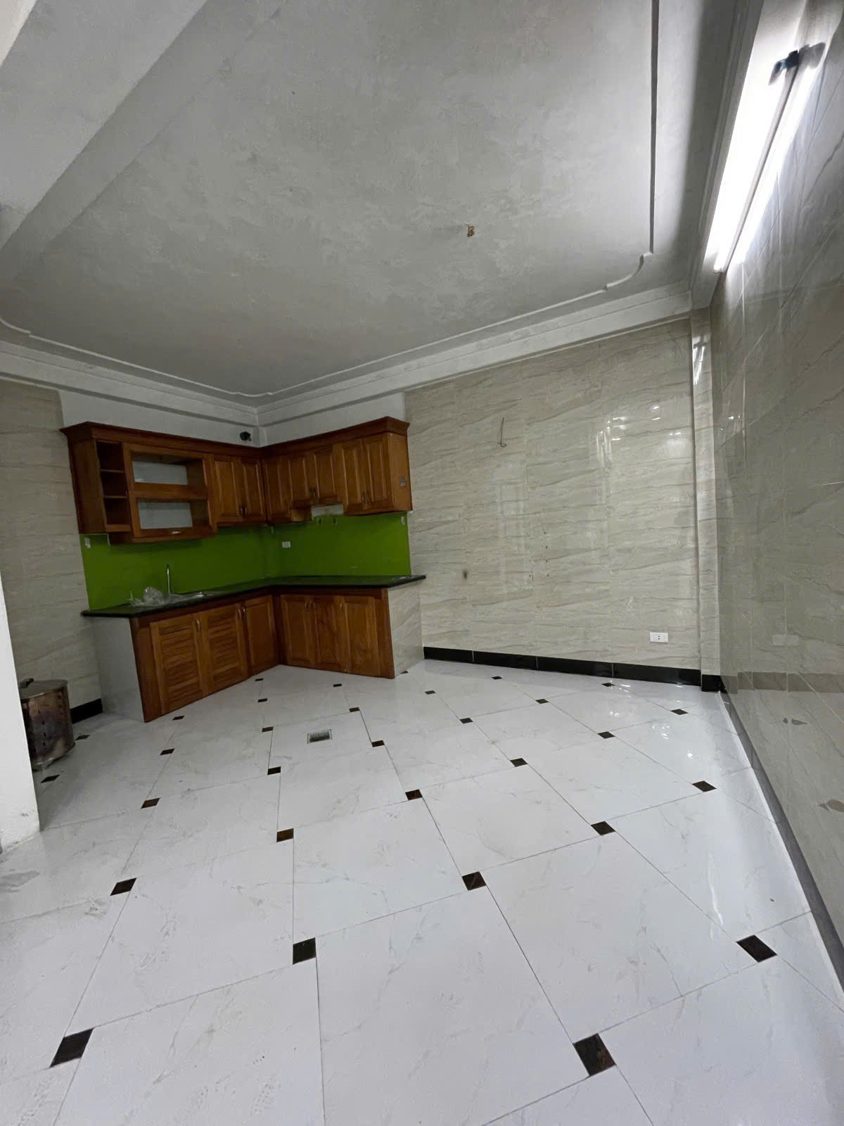 BẰNG LIỆT – HOÀNG MAI – 55M² – 5T – MT 5M – GIÁ ĐẦU TƯ