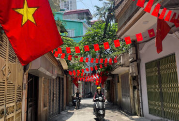 Chủ cần bán gấp nhà mặt đường  KHƯƠNG TRUNG – 44/56M² – 5T – Ô TÔ VÀO NHÀ – KD ĐỈNH