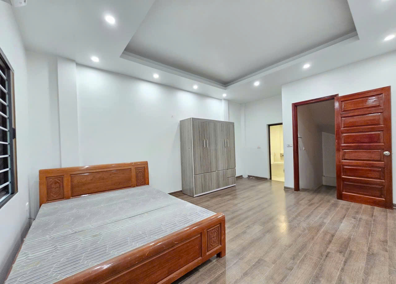 🔥 NHÀ ĐẸP 36m² THẠCH BÀN – Ô TÔ ĐỖ CỔNG – GẦN CÔNG VIÊN – GIÁ CỰC HỢP LÝ 🔥