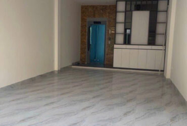 🔥 55M2 NHÀ ĐẸP THẠCH BÀN – FULL NỘI THẤT – GARA Ô TÔ – THANG MÁY 🔥
