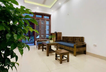 🏡 BÁN NHÀ TRUNG TÂM THẠCH BÀN – 5 TẦNG – Ô TÔ ĐỖ CỔNG – 32M²