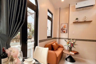 CHDV Quận Phú Nhuận , Duy Tân , 90 m2 , Doanh thu 1.2 tỷ , 18.5 tỷ