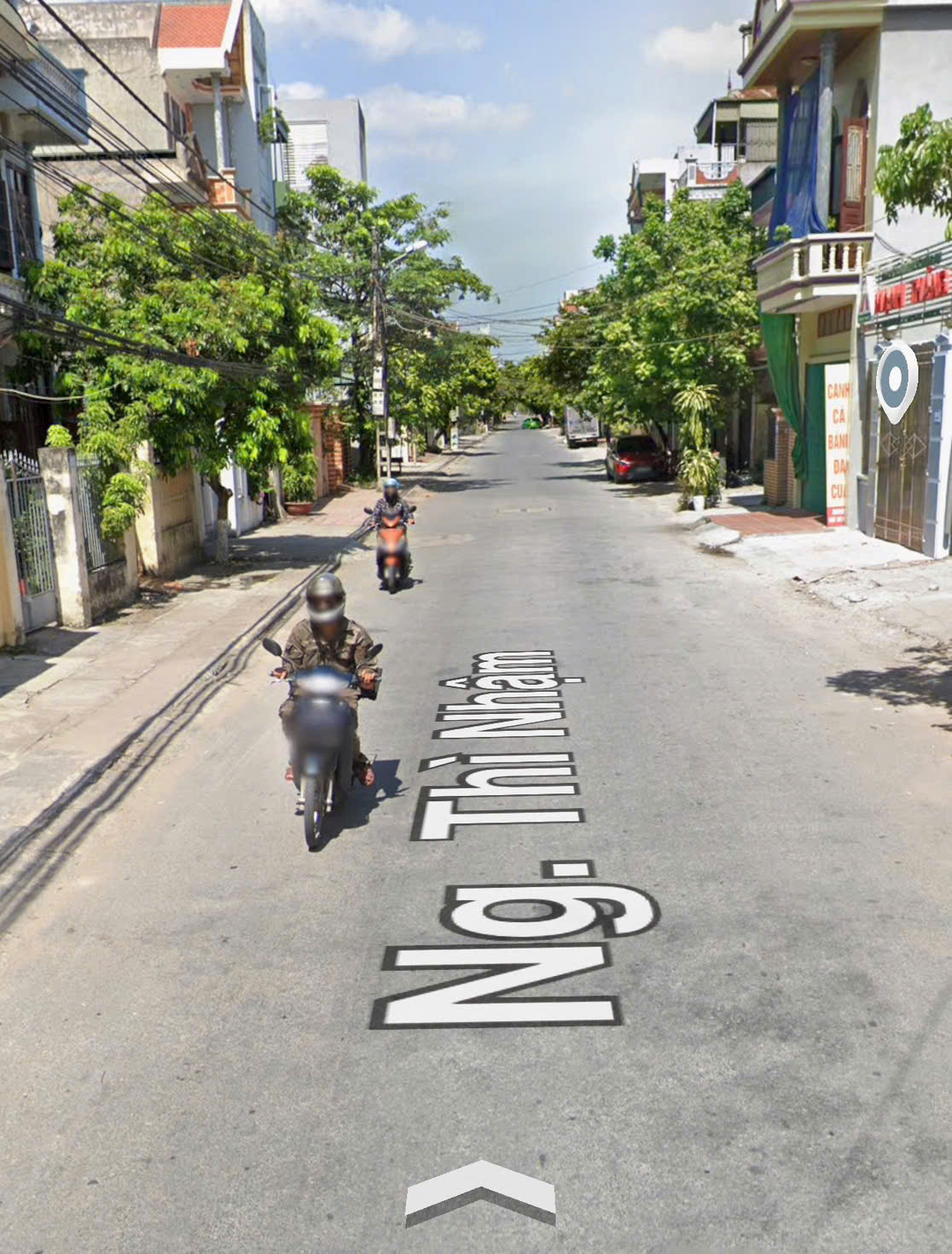 chính chủ bán nhà mặt phố ngô thì nhậm, nhà 3 tầng còn mới đẹp