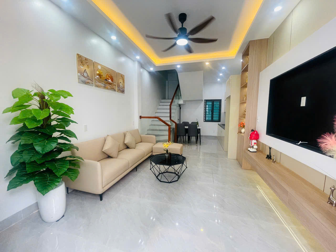 bán nhà 4 tầng trung tâm đề thám – bồ xuyên – tp thái bình cũ