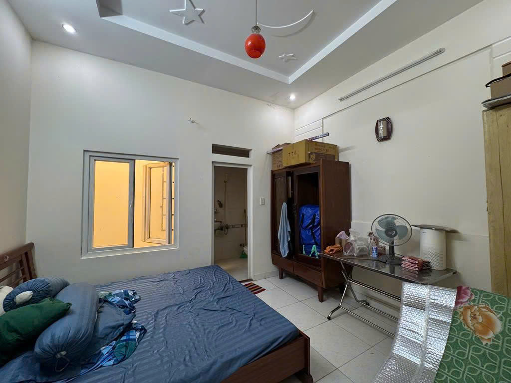 BÁN NHÀ PHƯỜNG THẠNH LỘC, QUẬN 12 – HẺM XE HƠI GẦN HÀ HUY GIÁP

THÔNG TIN PHÁP LÝ RÕ RÀNG