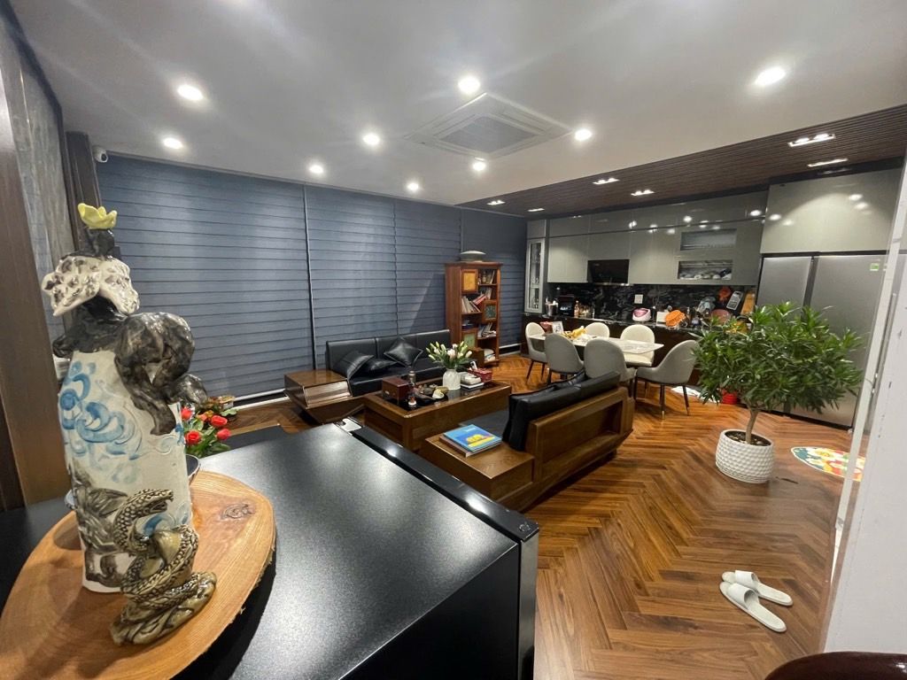 BÁN NHÀ NGUYỄN VĂN CỪ, LONG BIÊN 45M2- Ô TÔ TRÁNH- Ở SƯỚNG- HƠN 20 TỶ