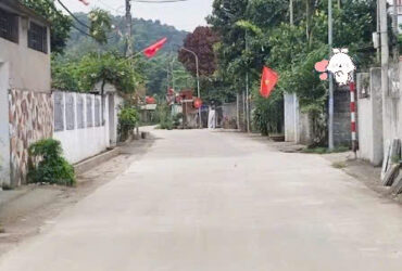 Chính chủ cần tiền lô đất view hồ diện tích 100m vài bước tới trường ĐHQG