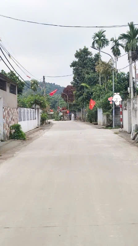 Chính chủ cần tiền lô đất view hồ diện tích 100m vài bước tới trường ĐHQG