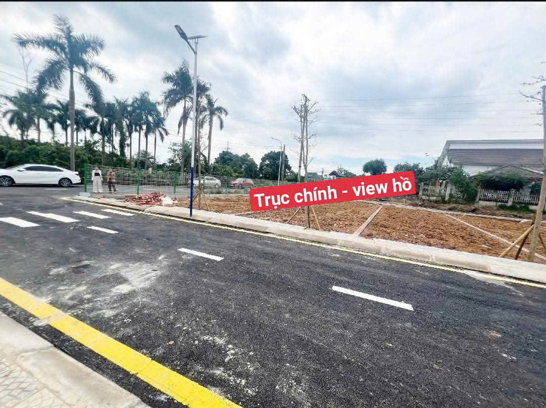 Chính chủ cần tiền mảnh đất 2 mặt tiền full thổ cư sát FPT